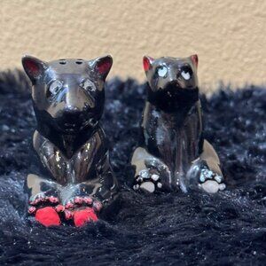 Black Bear Ceramic Salt & Pepper Shakers Vintage  Japan